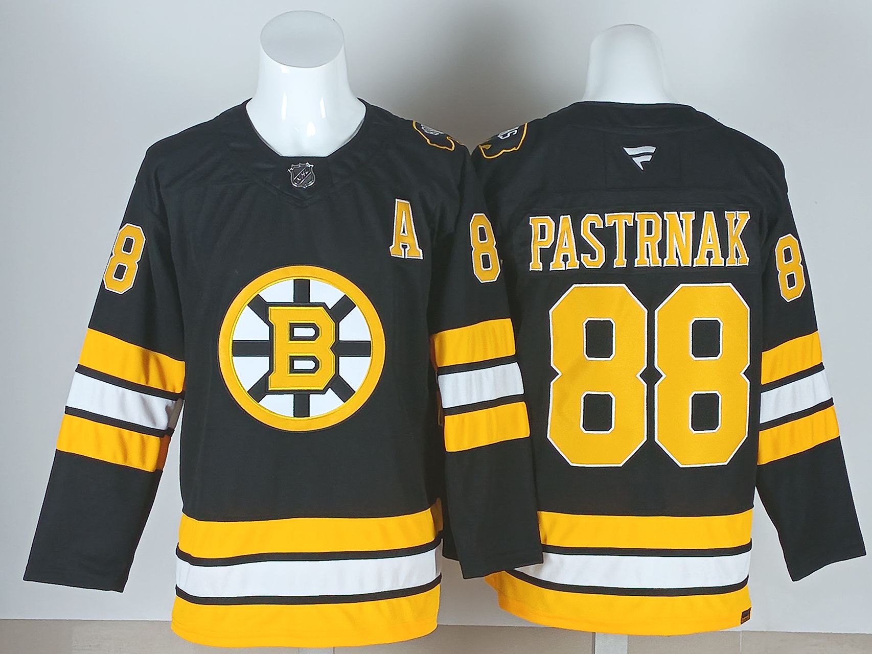Men 2026 Boston Bruins #88 Pastrnak Black NHL Jersey style 01